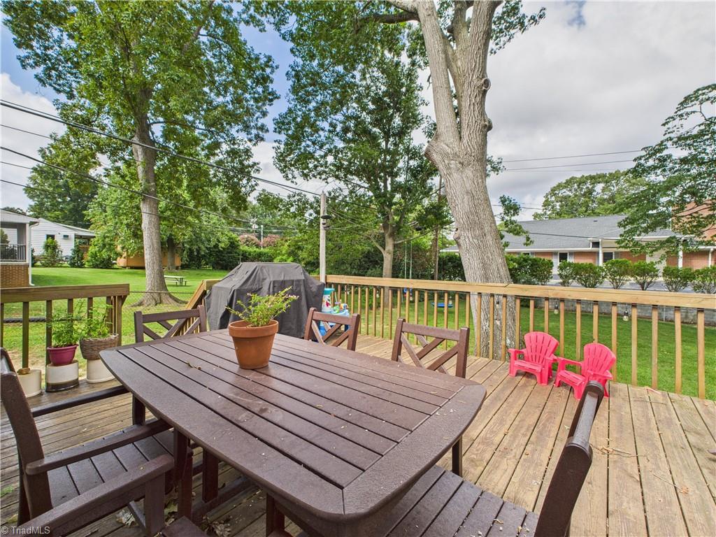 605 Candlewood Drive
