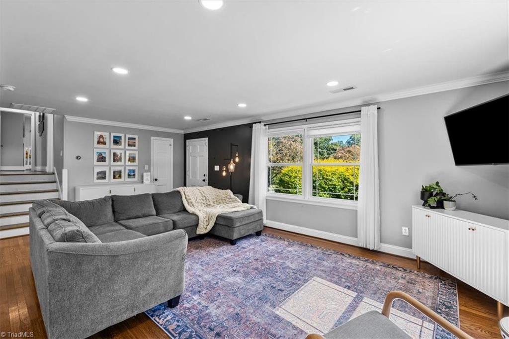 605 Candlewood Drive