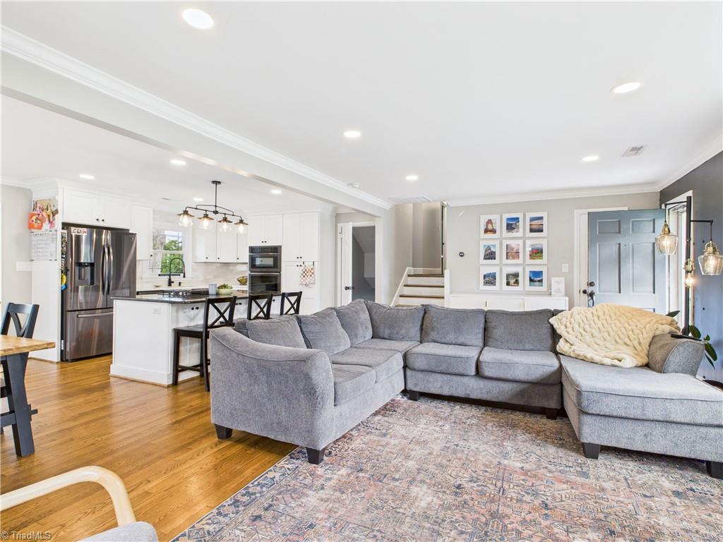 605 Candlewood Drive