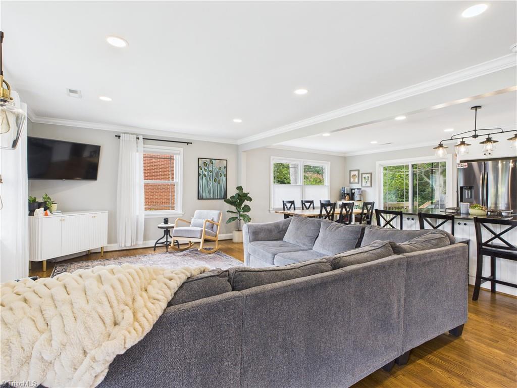605 Candlewood Drive