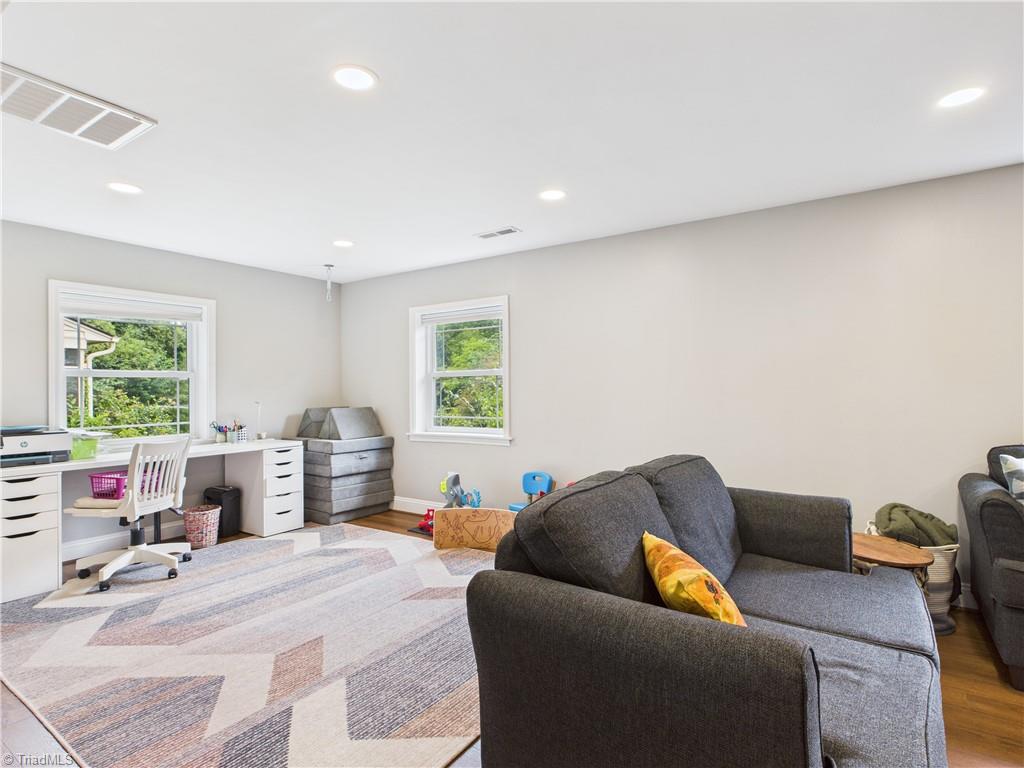 605 Candlewood Drive