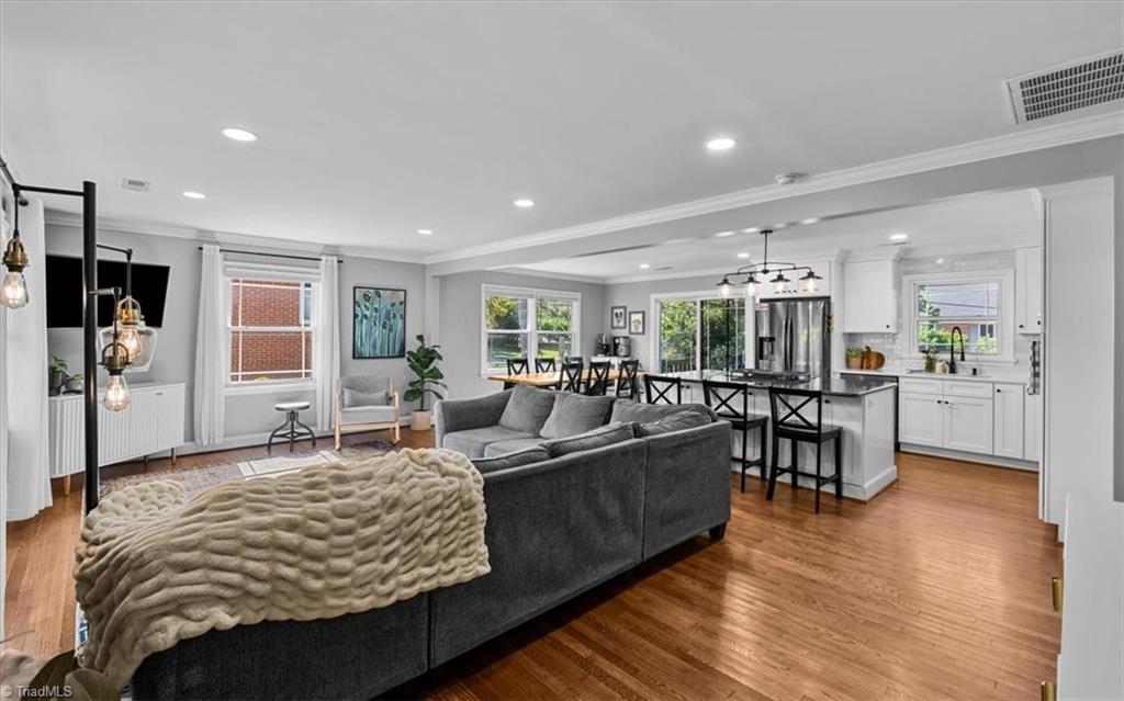 605 Candlewood Drive