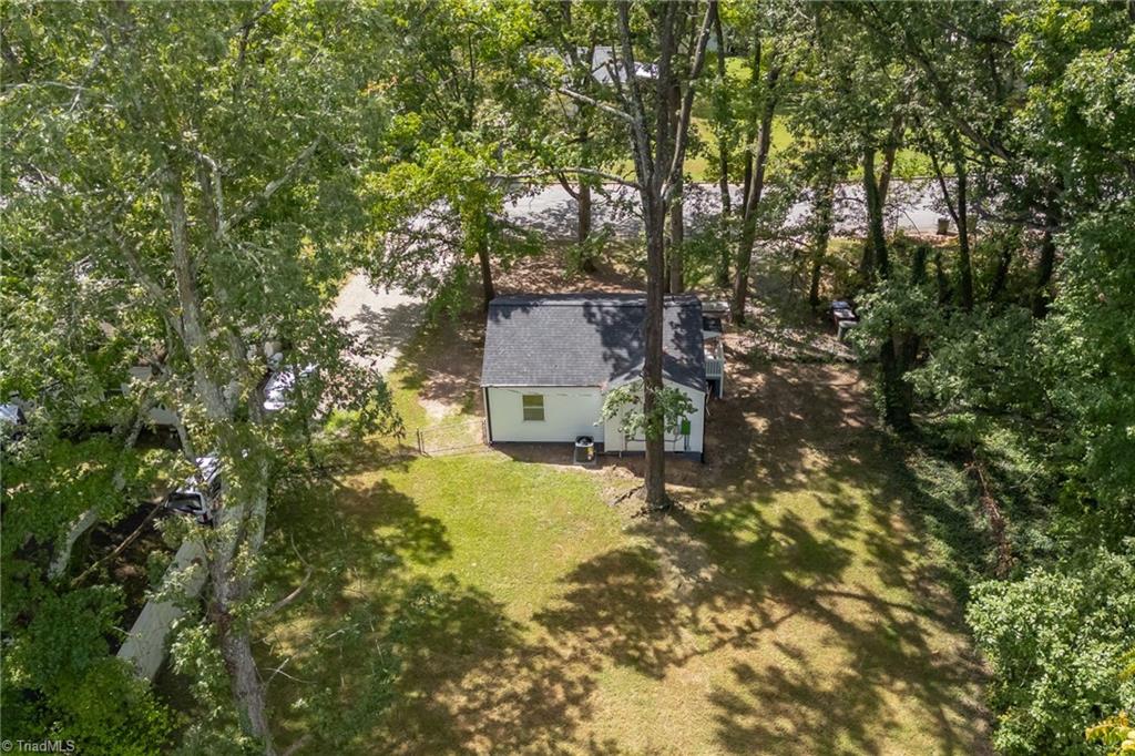 2806 Robin Hood Drive