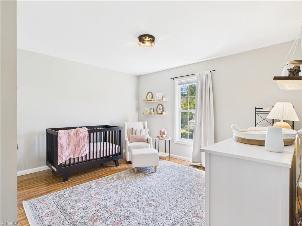 3 Ridgemore Court, Greensboro