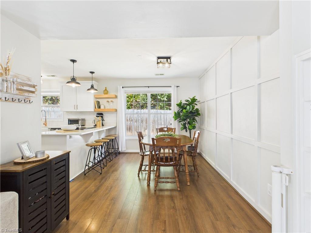 3 Ridgemore Court, Greensboro