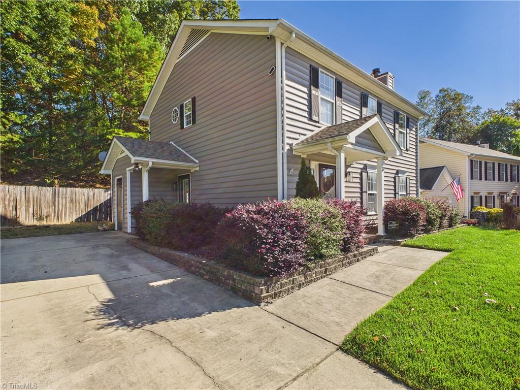 3 Ridgemore Court, Greensboro