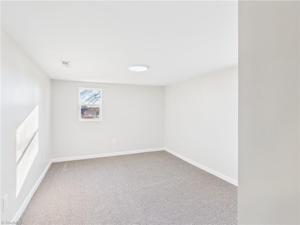 211 5th Avenue