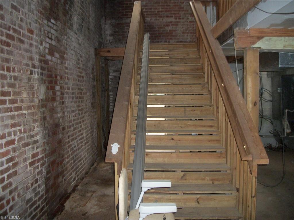 401 morgan Road