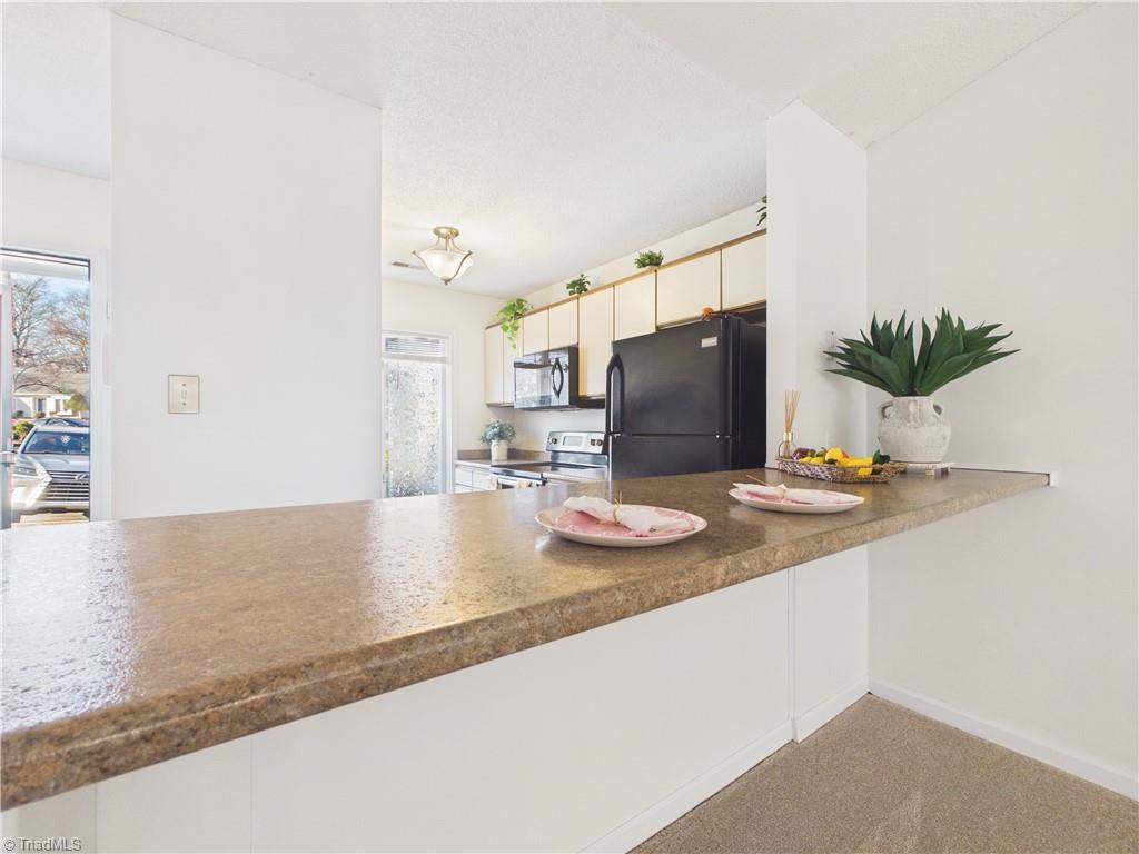 1415 Grantland Place