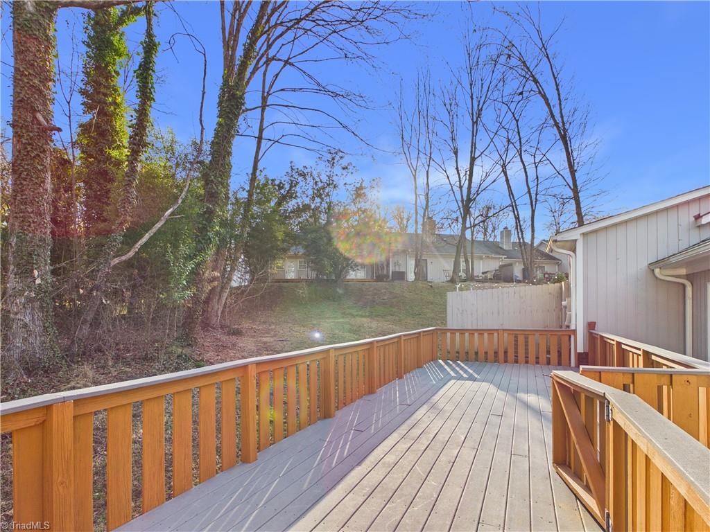 1415 Grantland Place