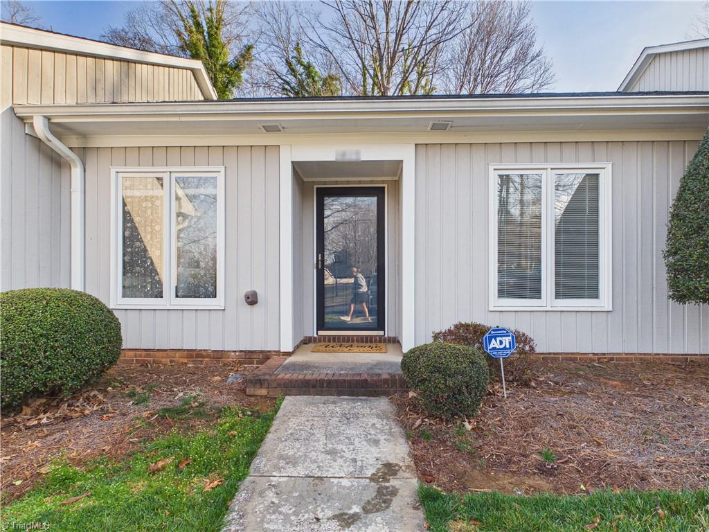1415 Grantland Place