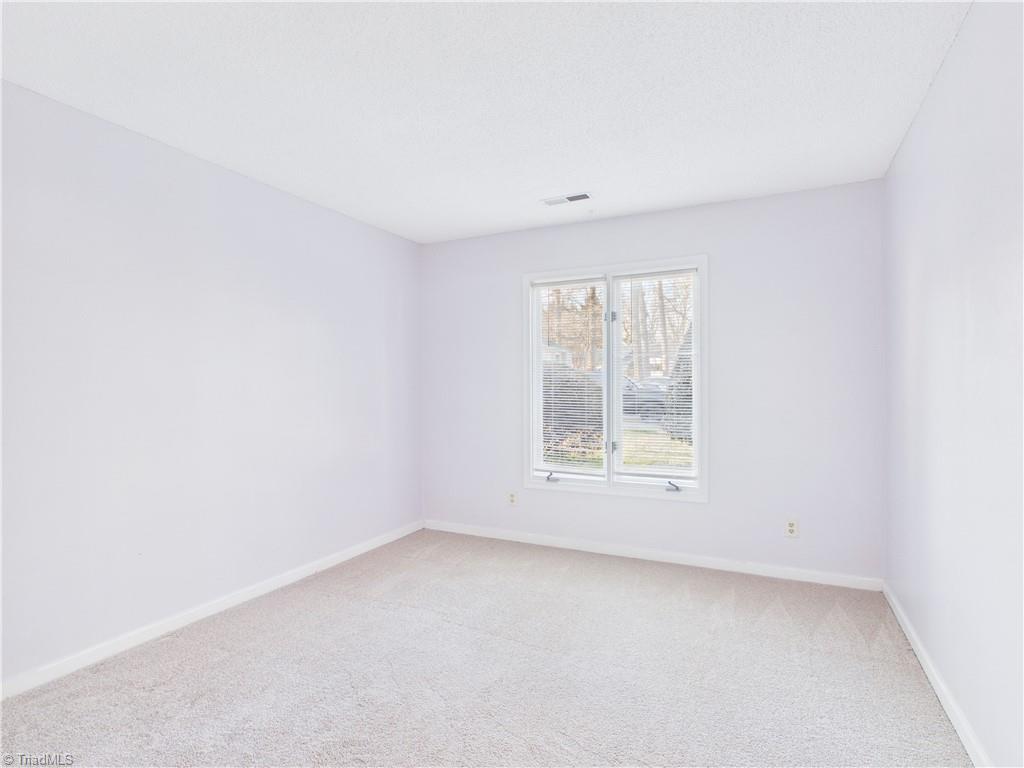 1415 Grantland Place