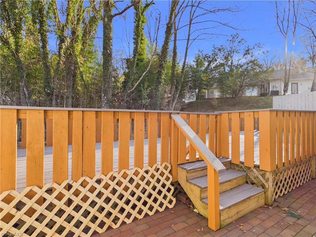 1415 Grantland Place