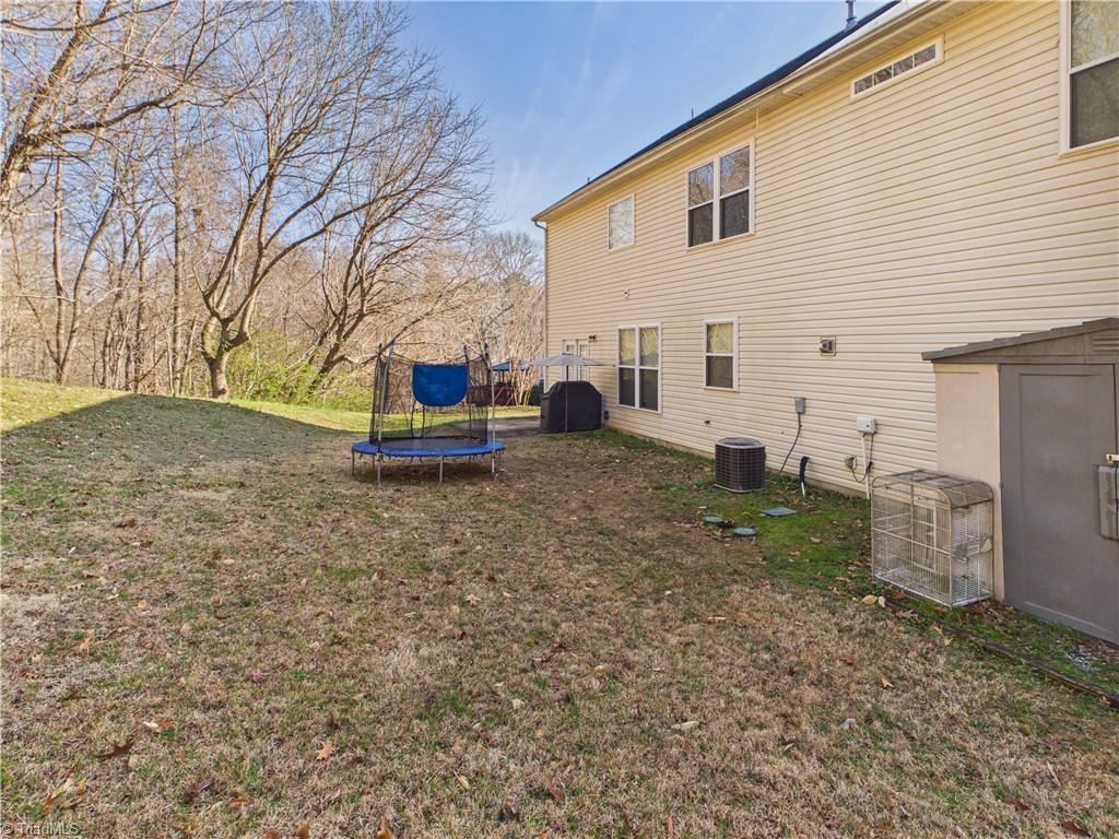 107 Farriers Lane