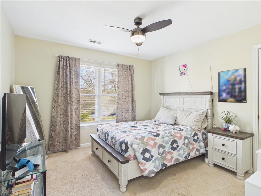 107 Farriers Lane