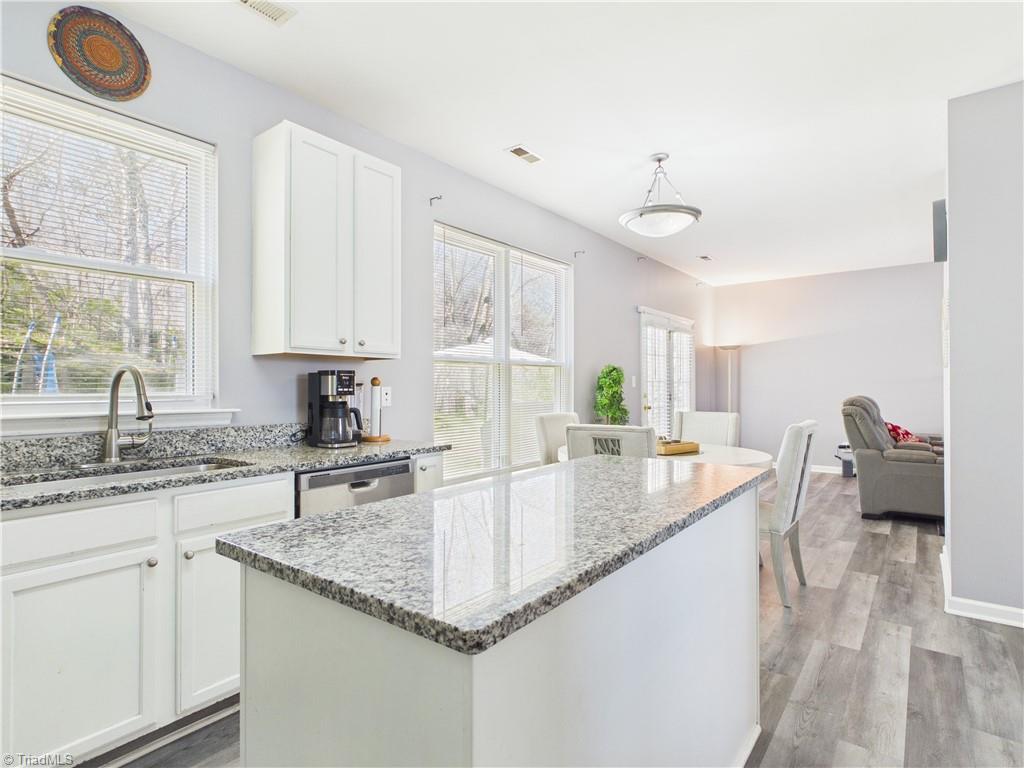 107 Farriers Lane