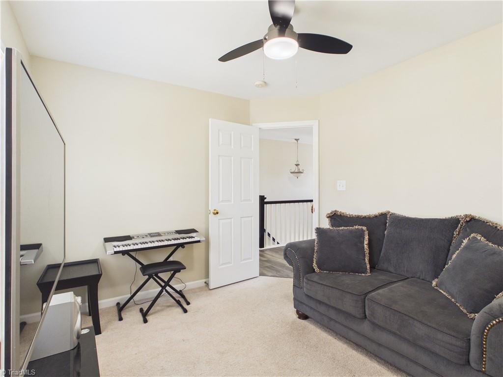 107 Farriers Lane