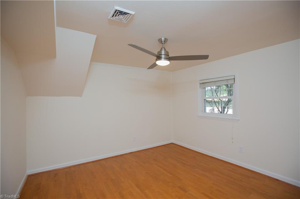 1703 Lazy Lane