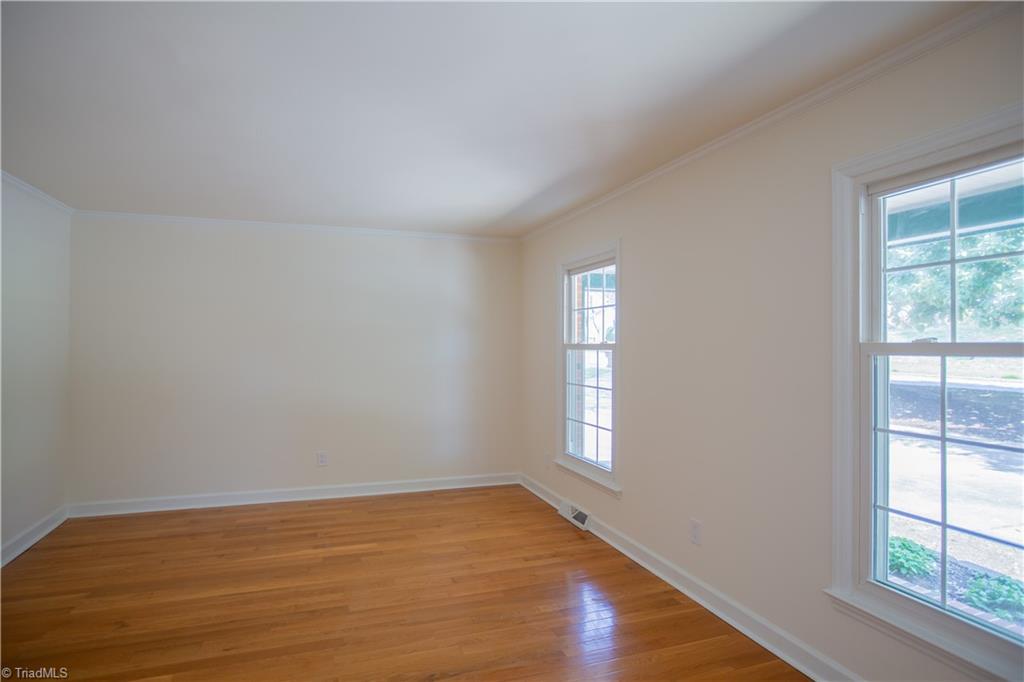 1703 Lazy Lane