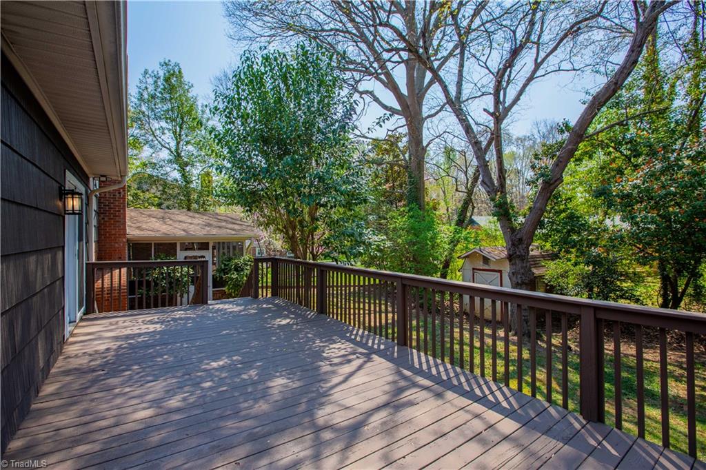 1703 Lazy Lane