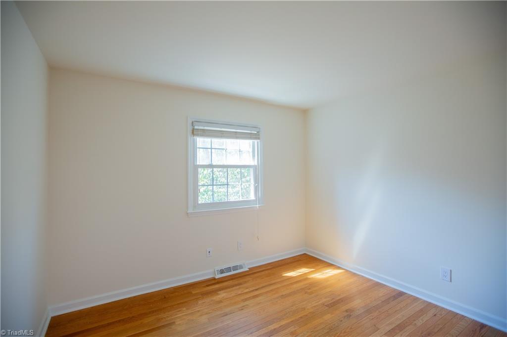 1703 Lazy Lane
