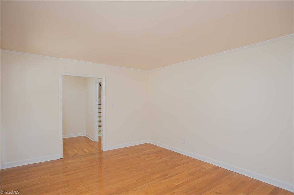 1703 Lazy Lane