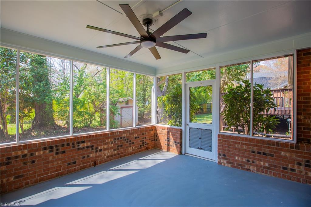 1703 Lazy Lane