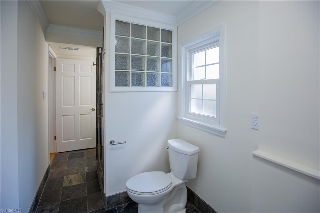 1703 Lazy Lane
