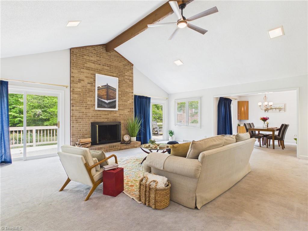 904 Fairidge Drive