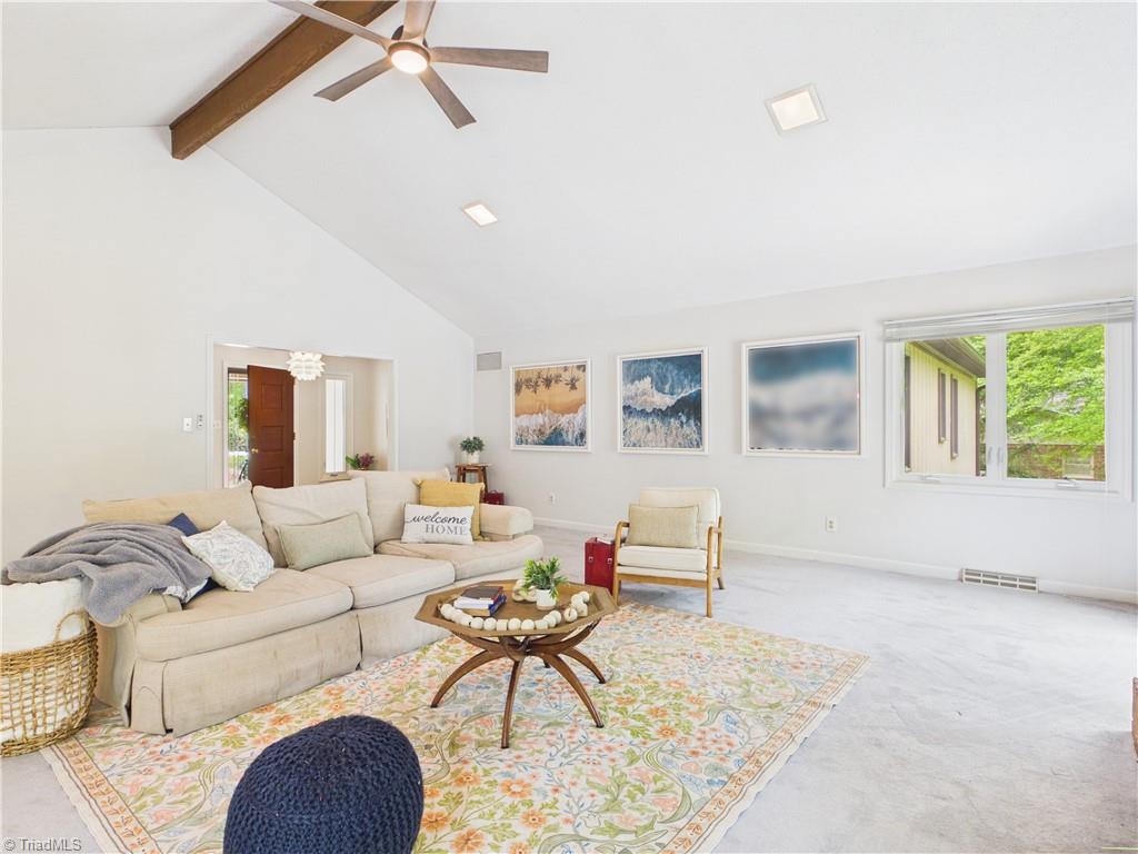 904 Fairidge Drive