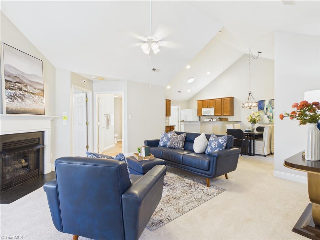 919 Eagle Road