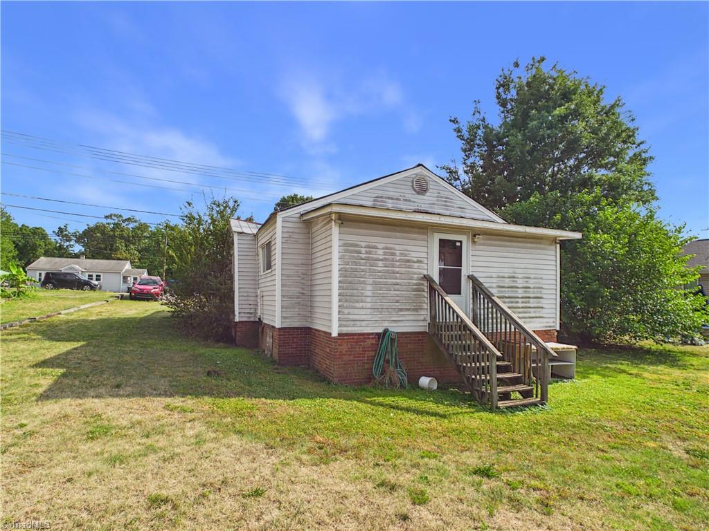 1004 Unity Street