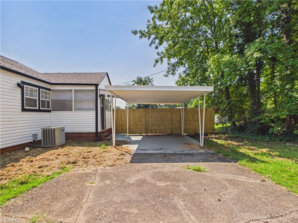 18492 Nc Highway 109