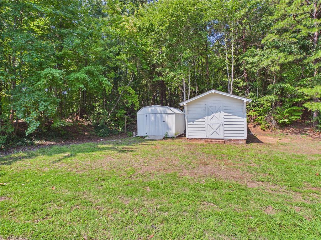 18492 Nc Highway 109