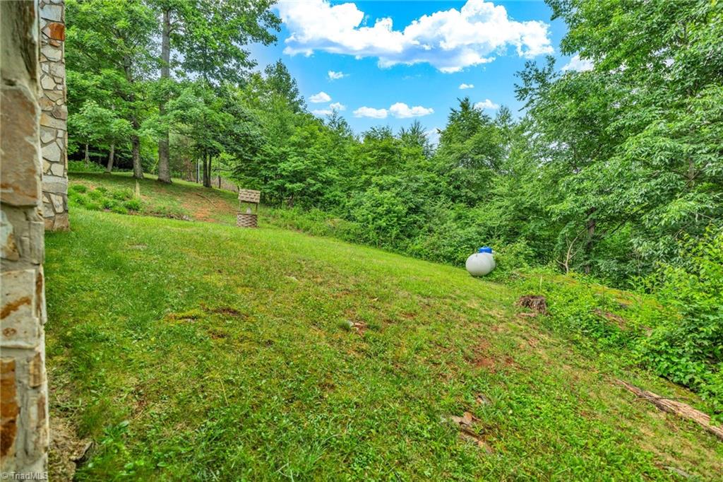 1521 NC Highway 194