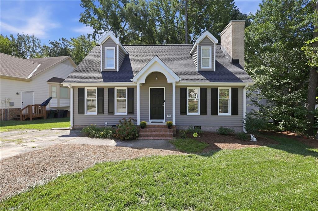 11 River Chase Court