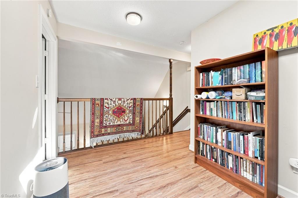 11 River Chase Court