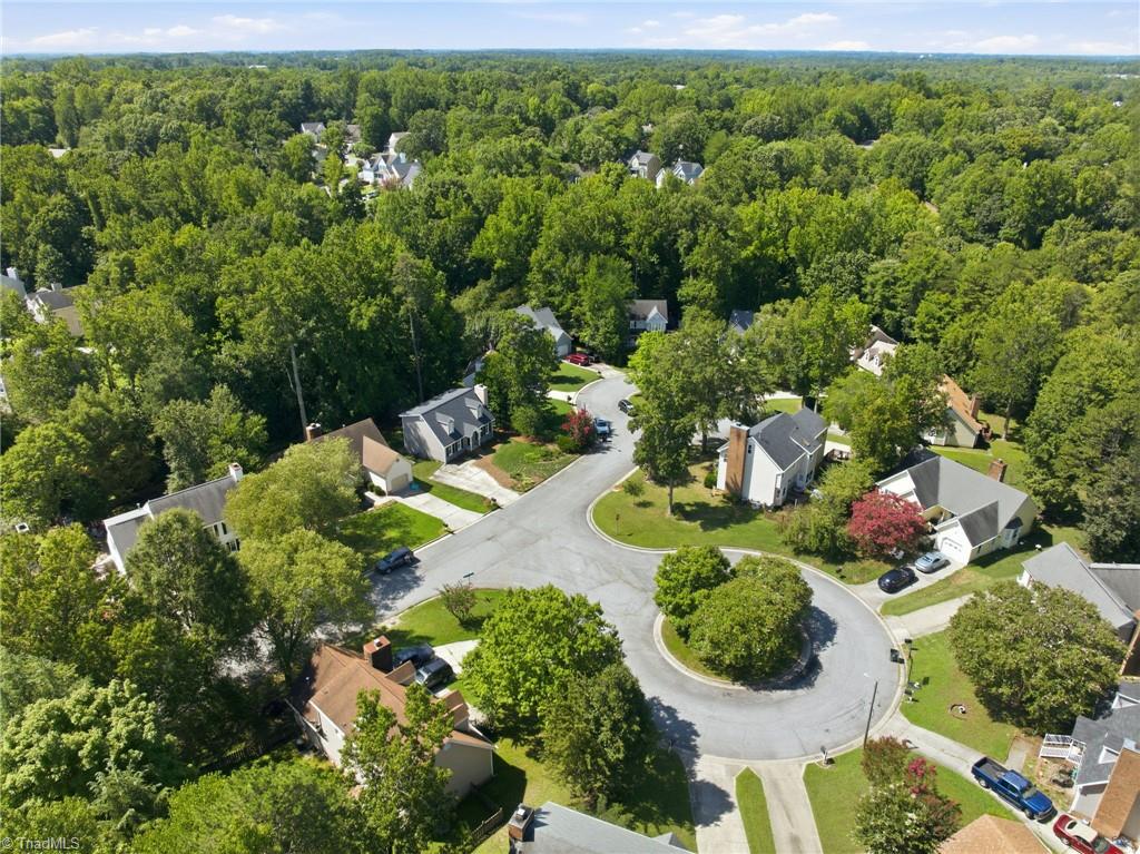 11 River Chase Court