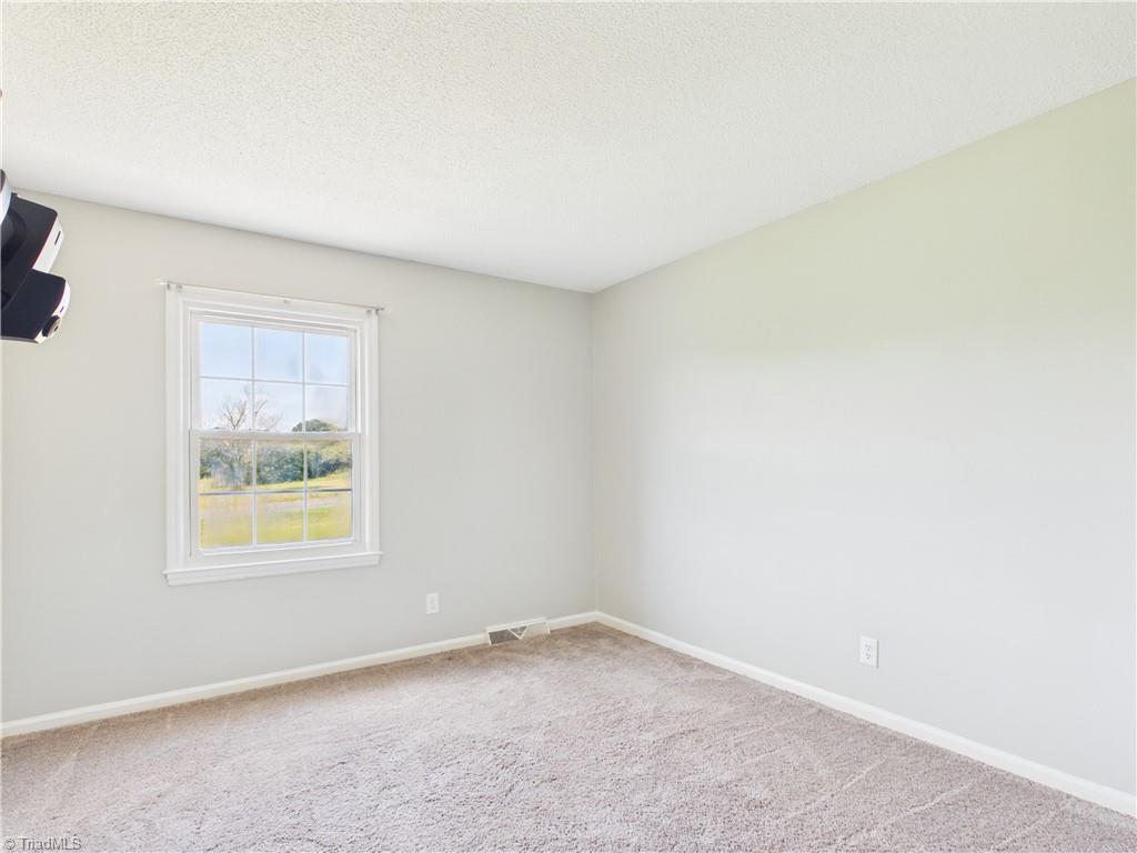 5476 Jesse Small Road