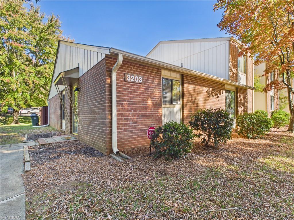 3203 Darden Road