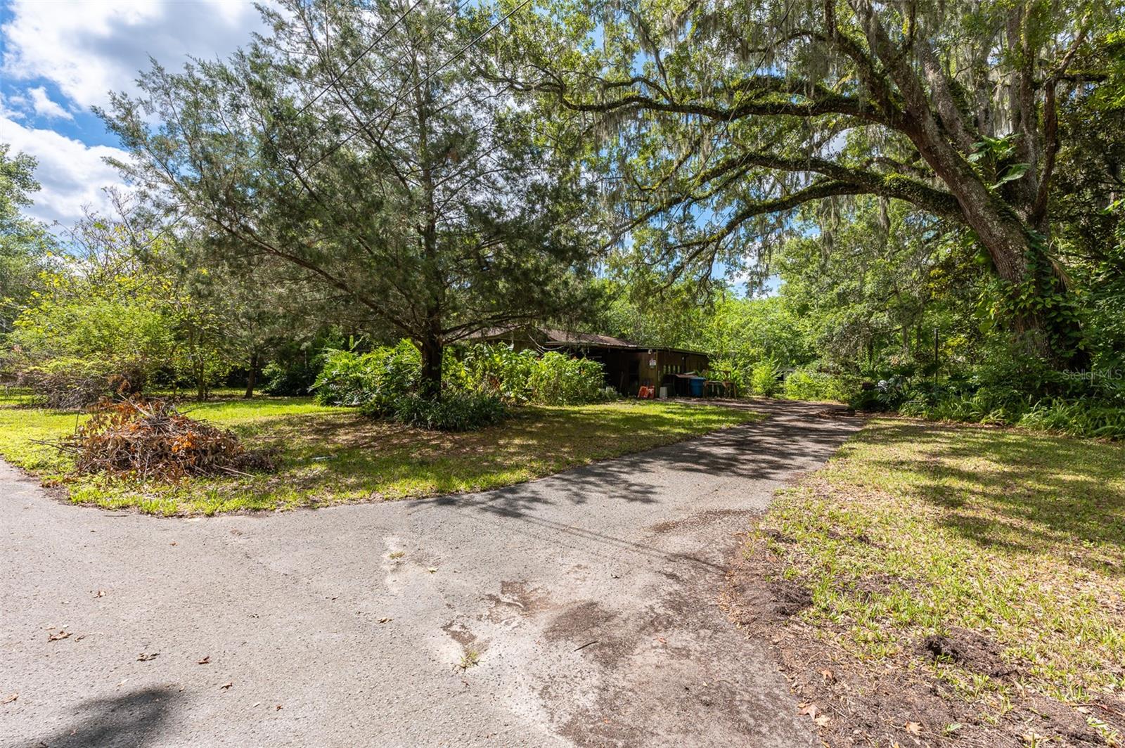 283 BRENNAN ST