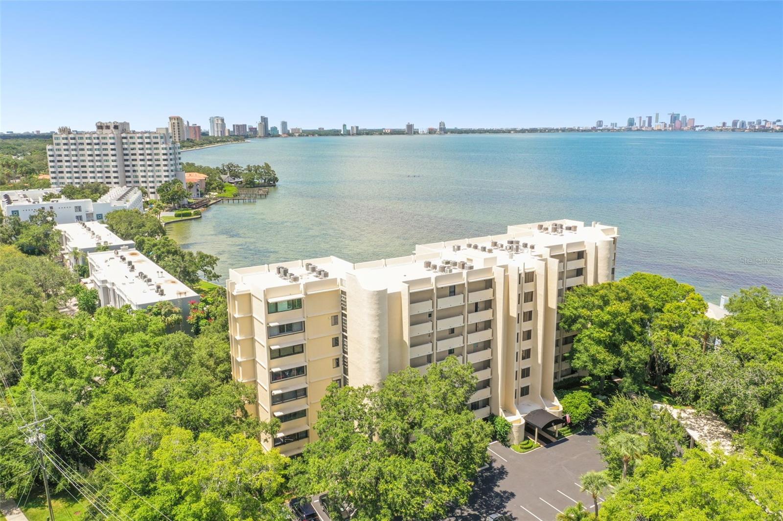 5020 BAYSHORE BLVD #504