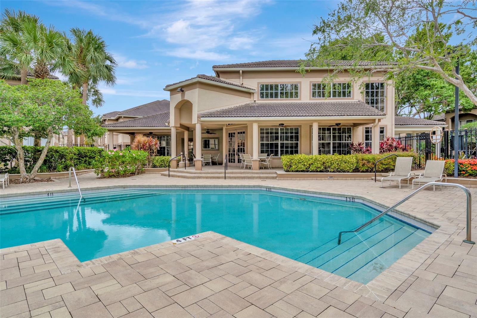 602 ARBOR LAKE LN