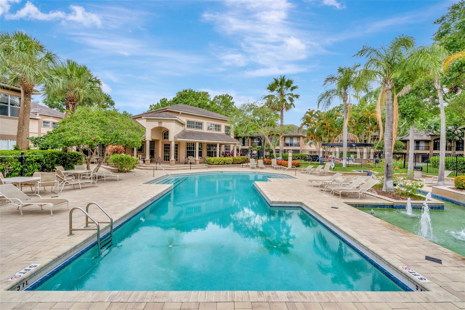 602 ARBOR LAKE LN