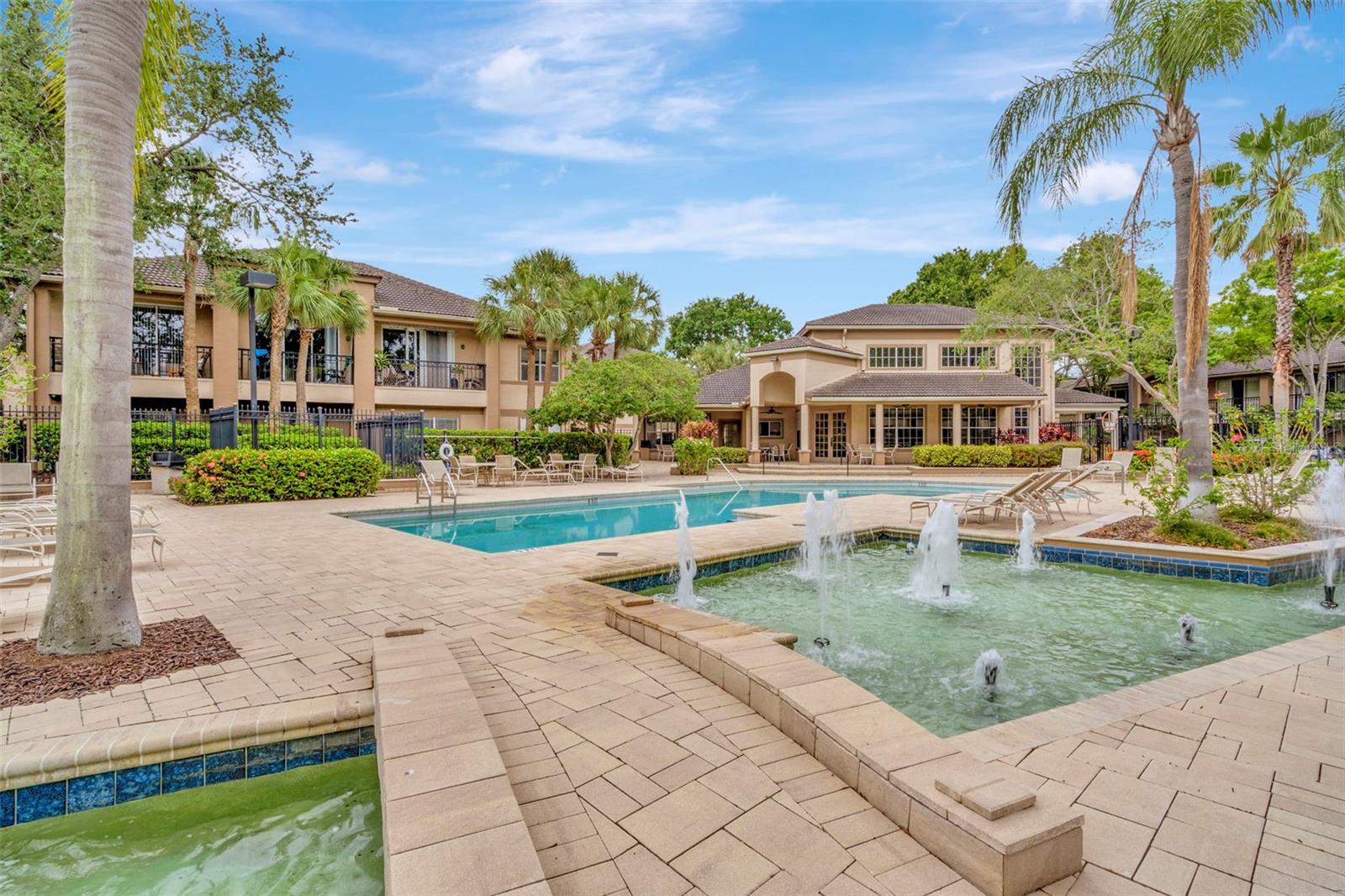 602 ARBOR LAKE LN