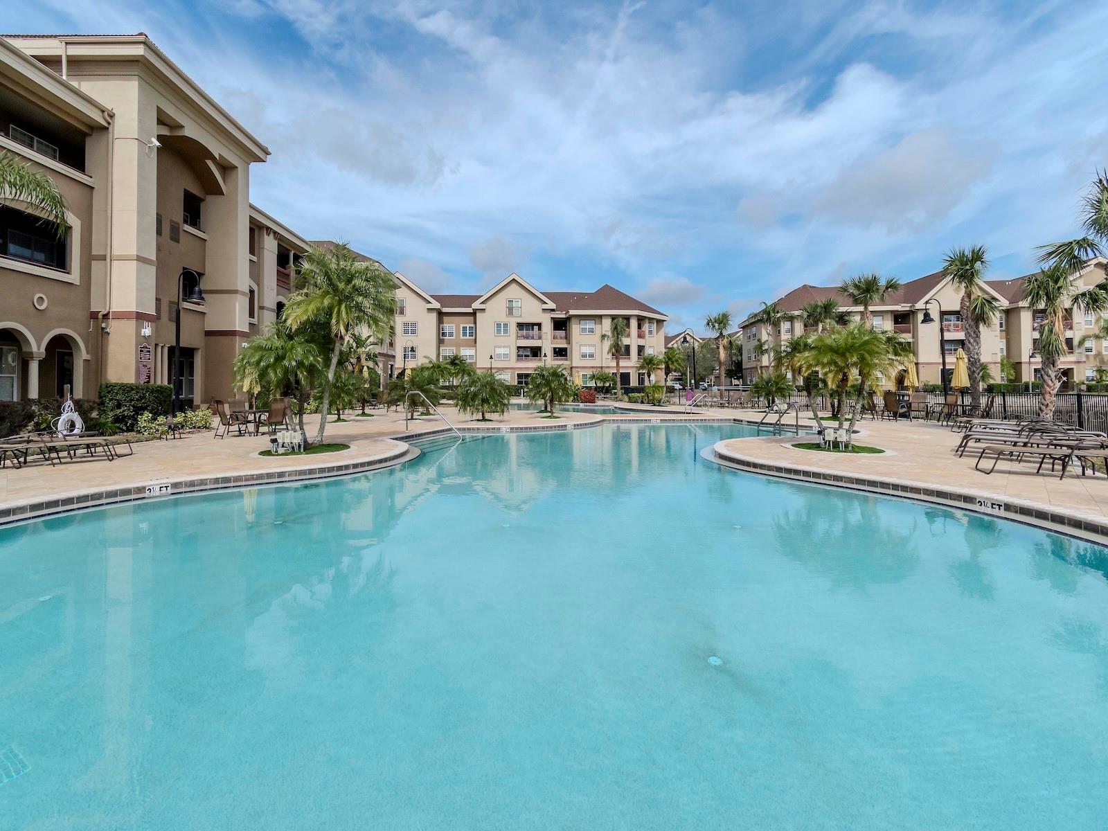 1429 VILLA CAPRI CIR #306