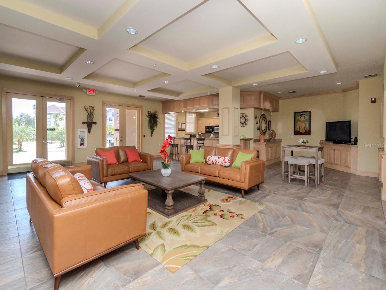1429 VILLA CAPRI CIR #306