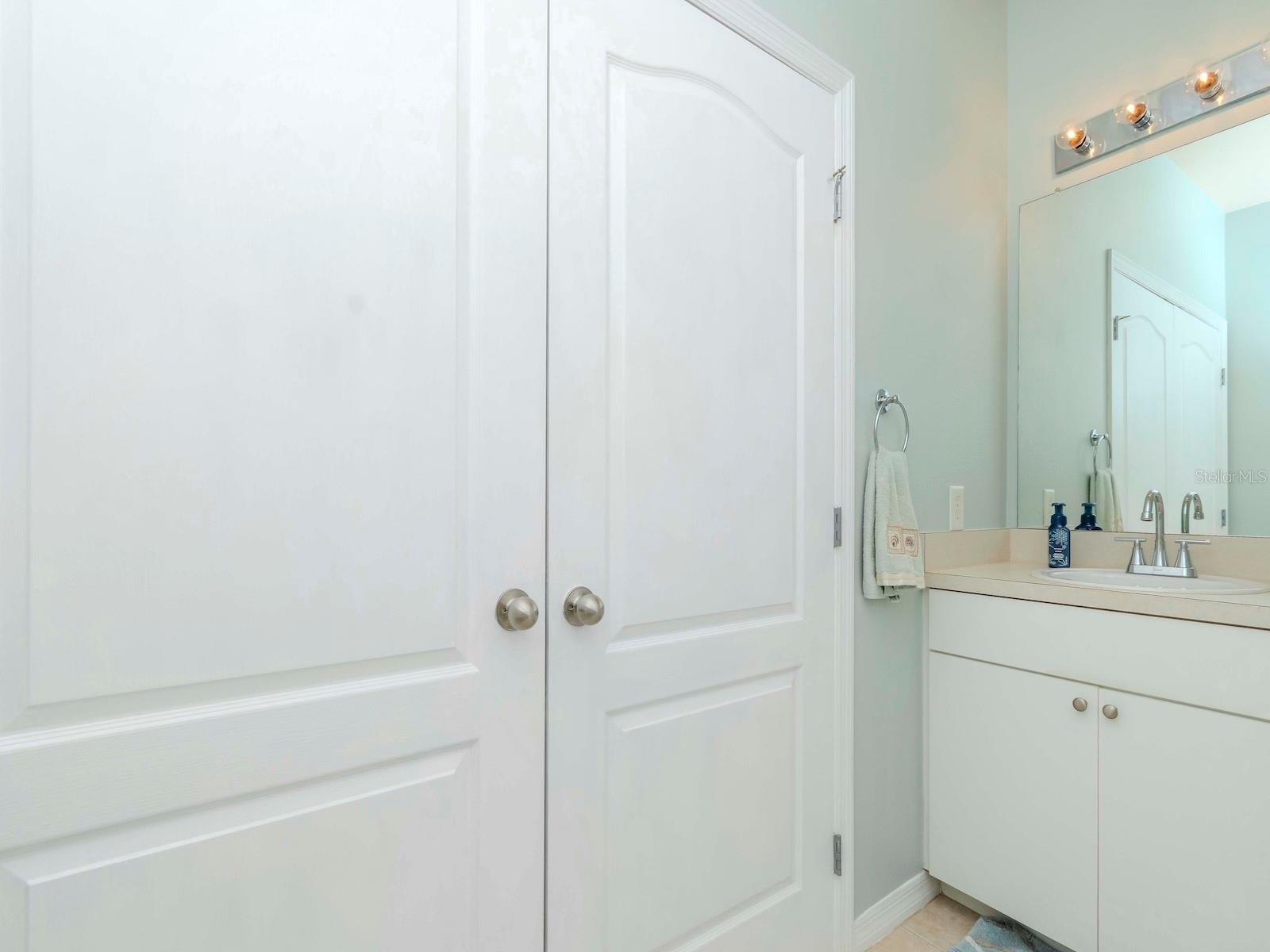 1429 VILLA CAPRI CIR #306