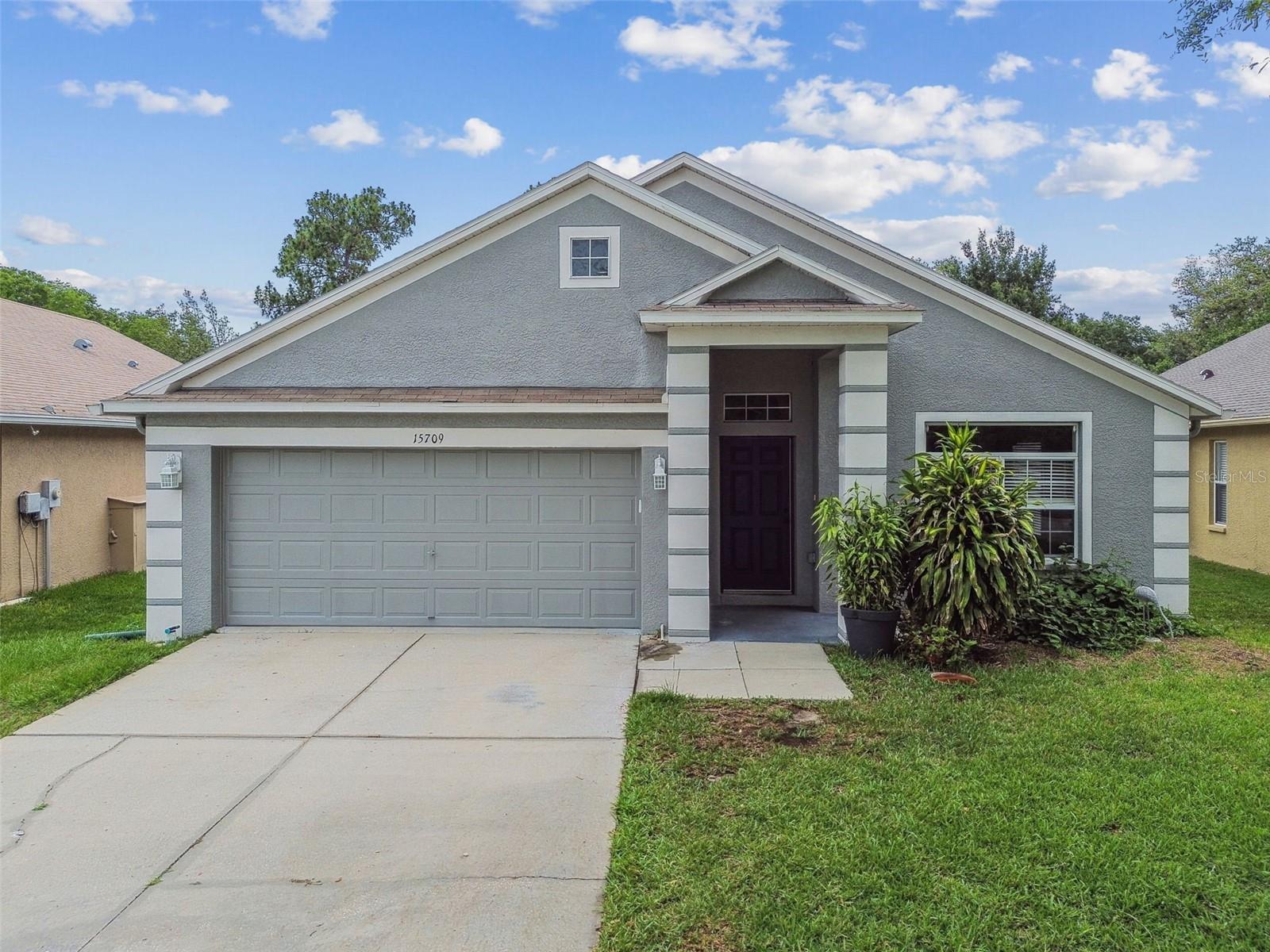 15709 LEATHERLEAF LN