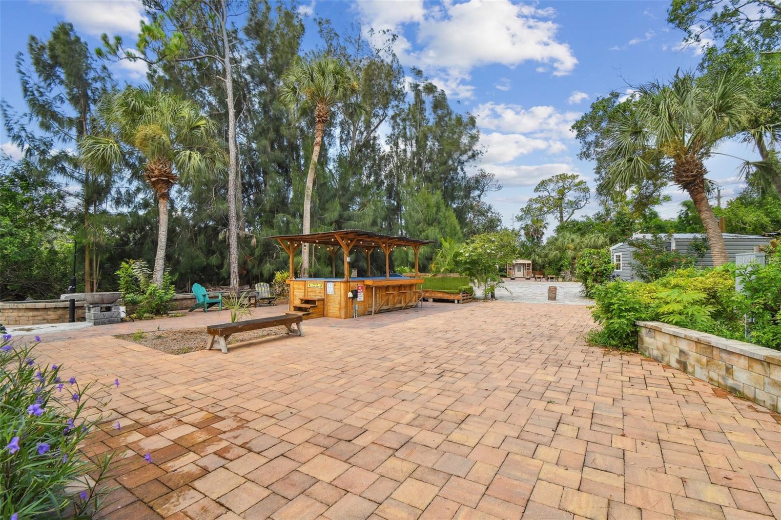 5909 MOHR RD